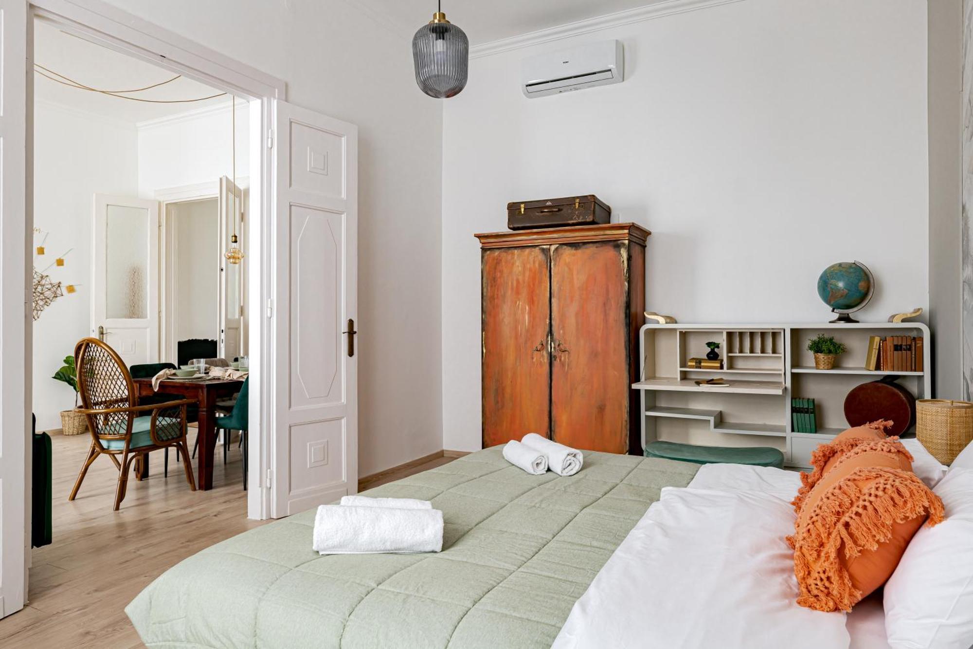 Jungle Aesthetics Downtown Apartman Aircon And Garage Parking بودابست المظهر الخارجي الصورة