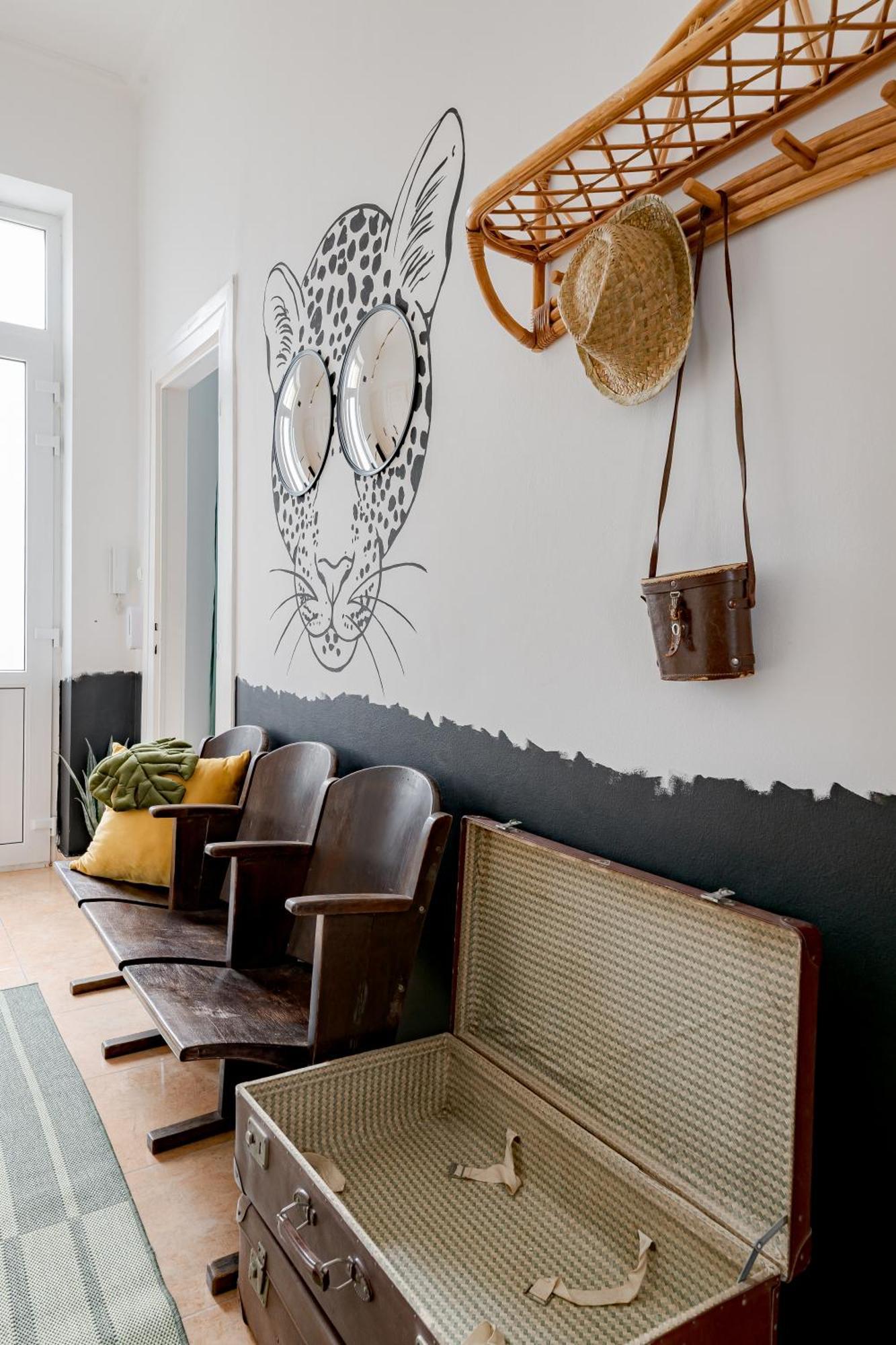 Jungle Aesthetics Downtown Apartman Aircon And Garage Parking بودابست المظهر الخارجي الصورة